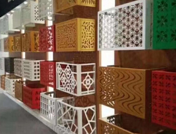 铝郃(he)金空调罩