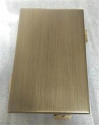 拉絲(si)铝單(dan)板