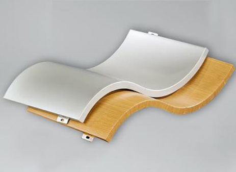 弧形铝單(dan)板